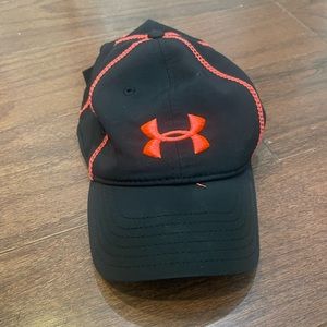 Under armour hat Womens pink logo black hat with an adjustable strap